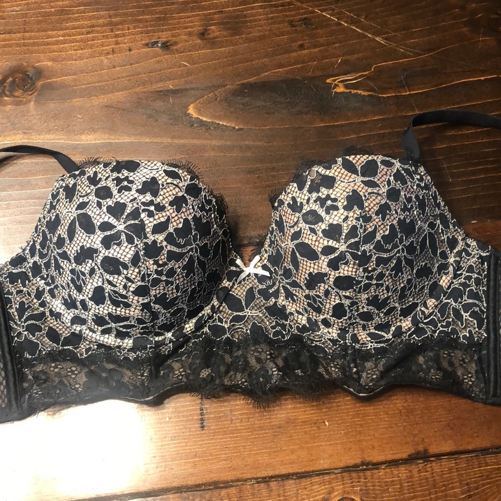 Victoria secret padded Demi.